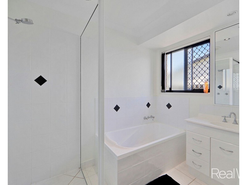 6 Comino Court, Bundaberg North QLD 4670