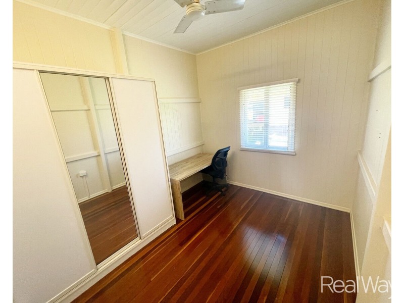35 Steuart Street, Bundaberg North QLD 4670