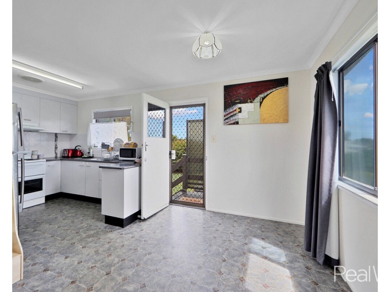 49 Riedy Street, Thabeban QLD 4670