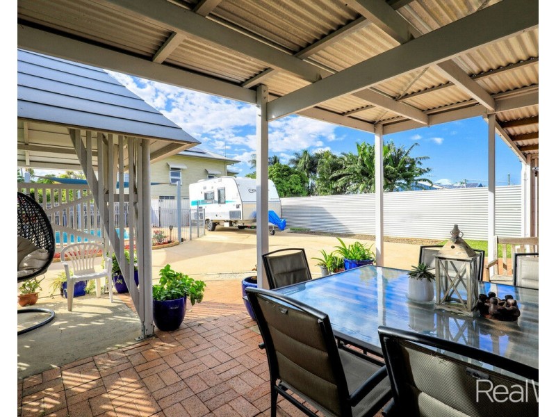 18 Kolan Street, Bundaberg North QLD 4670