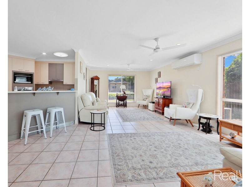 32 Southern Cross Drive, Avoca QLD 4670