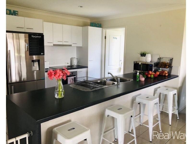 7 Morgan Way, Kalkie QLD 4670