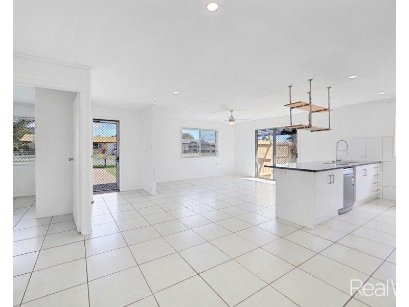 35 Mclachlan Drive, Avenell Heights QLD 4670