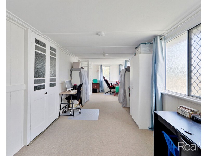 109 Branyan Street, Svensson Heights QLD 4670