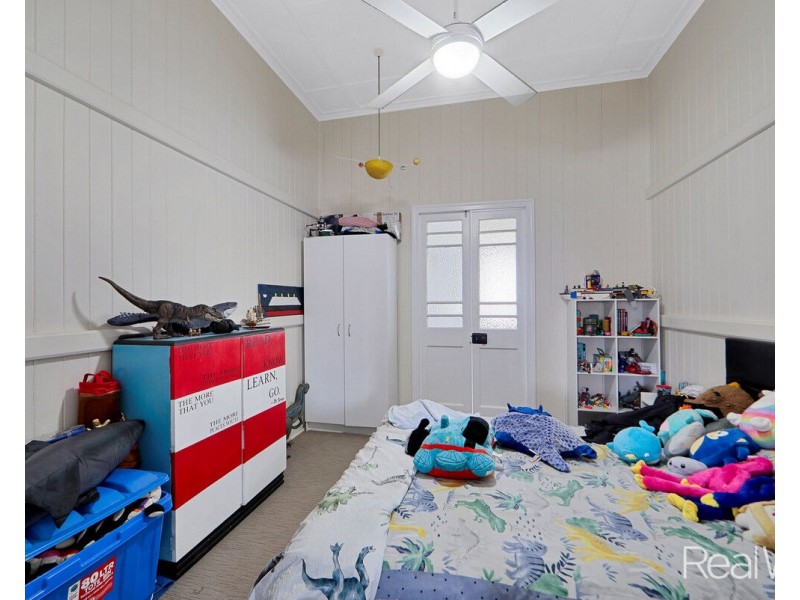 109 Branyan Street, Svensson Heights QLD 4670