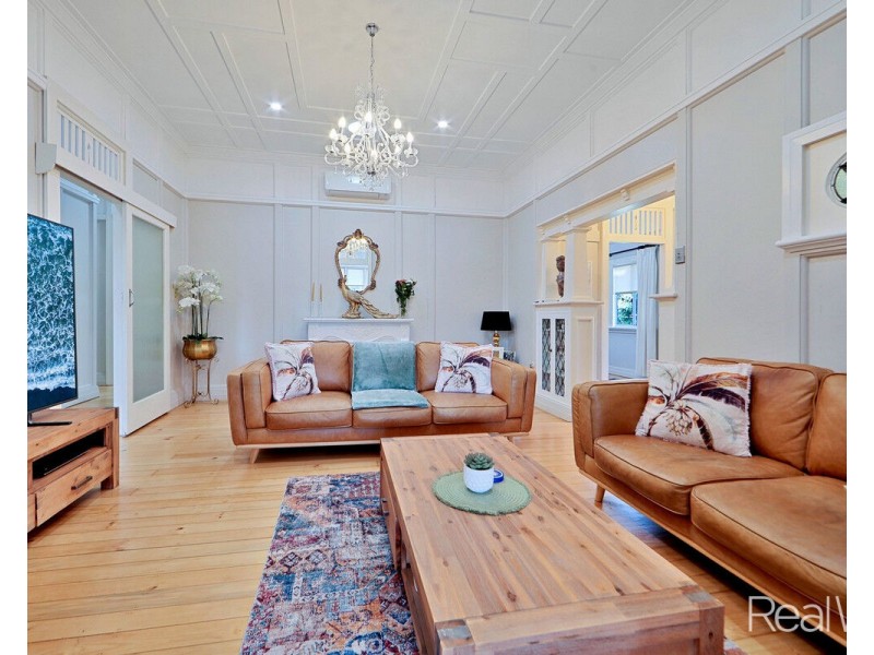 138 Walker Street, Svensson Heights QLD 4670