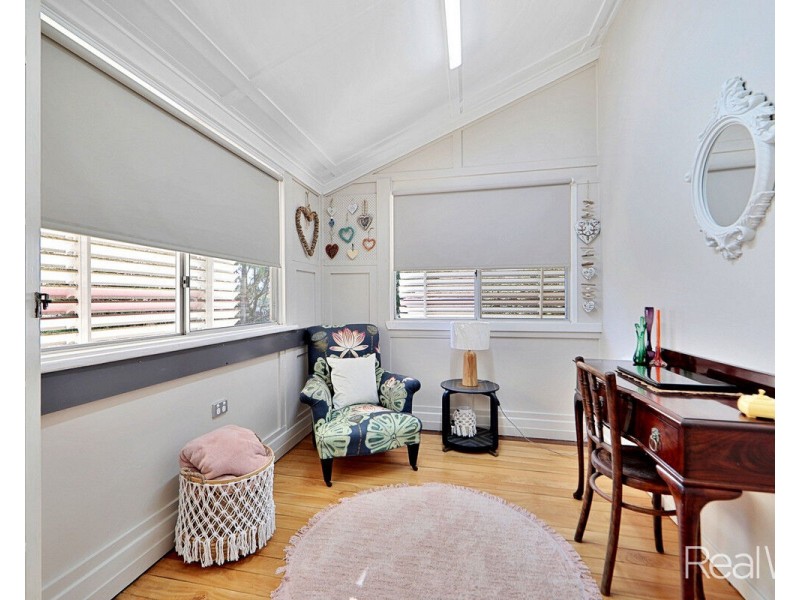 138 Walker Street, Svensson Heights QLD 4670