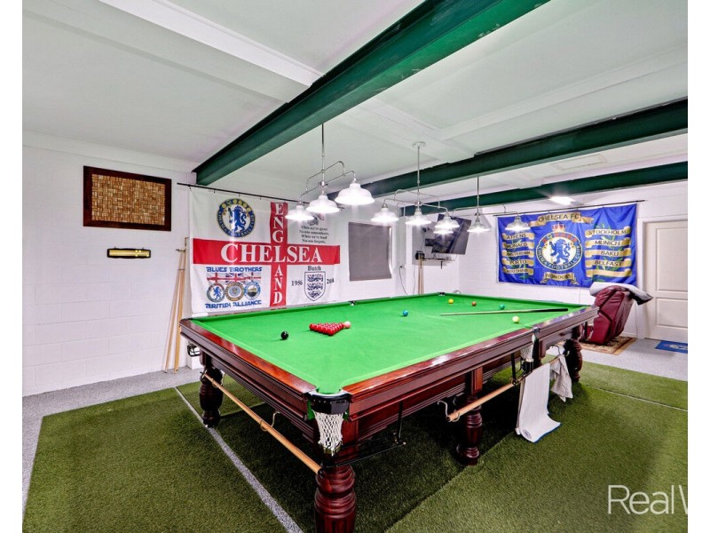 138 Walker Street, Svensson Heights QLD 4670