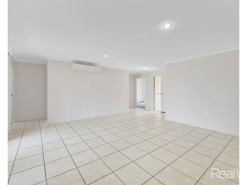 41 Paradise Avenue, Thabeban QLD 4670