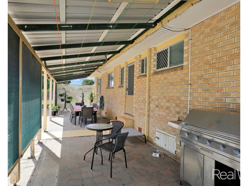 18 Sunset Drive, Thabeban QLD 4670