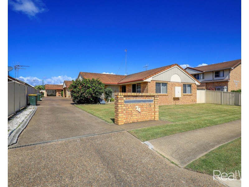 3/74 Burnett Street, Bundaberg South QLD 4670