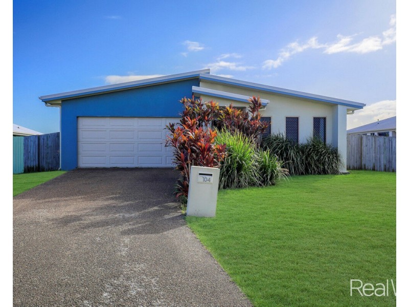 104 Foster Drive, Bundaberg North QLD 4670