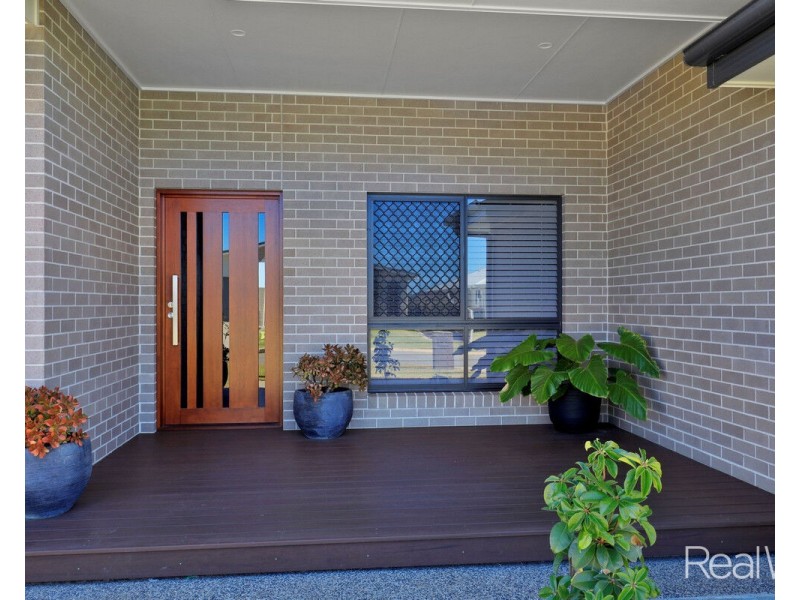 18 Whitewash Street, Bargara QLD 4670