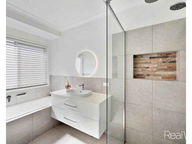 18 Whitewash Street, Bargara QLD 4670