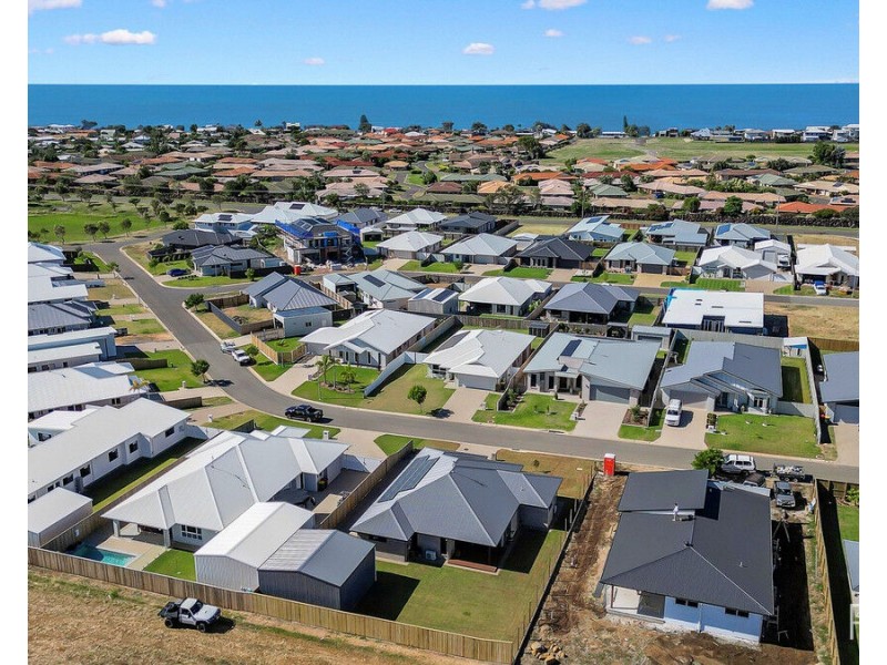 18 Whitewash Street, Bargara QLD 4670