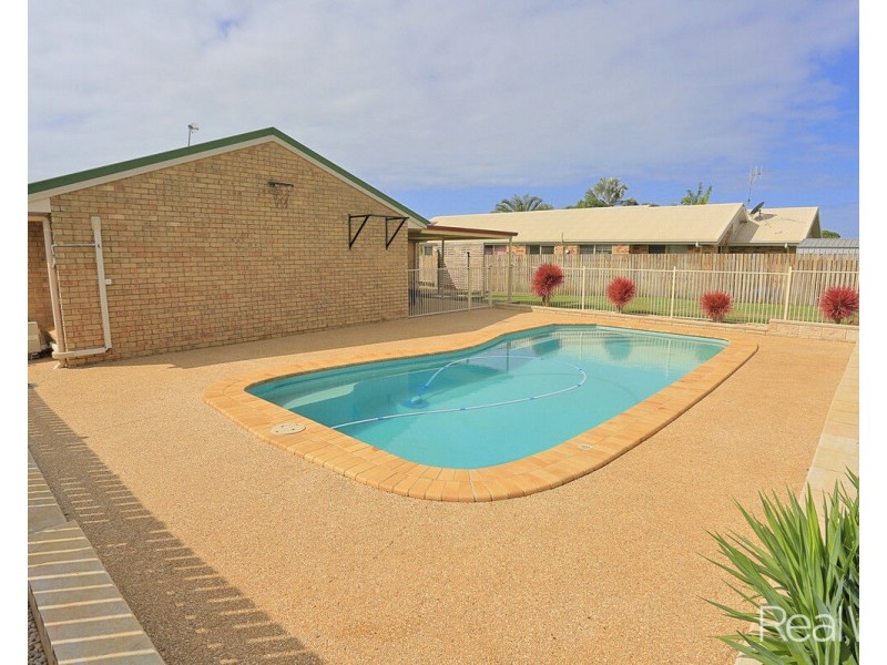 15 Pettigrew Drive, Kalkie QLD 4670