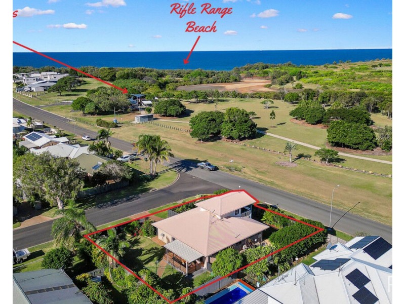 74 Shoreline Crescent, Bargara QLD 4670