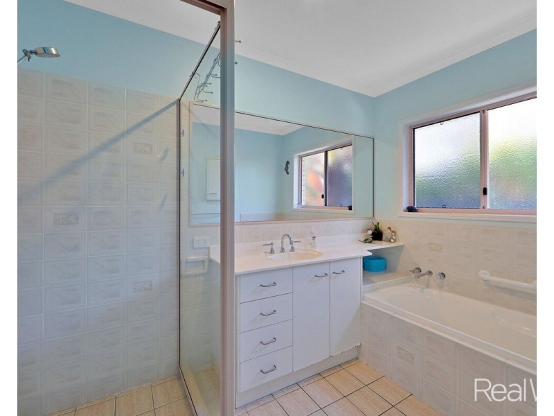 74 Shoreline Crescent, Bargara QLD 4670