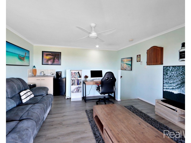 74 Shoreline Crescent, Bargara QLD 4670