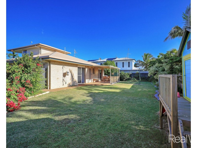 74 Shoreline Crescent, Bargara QLD 4670
