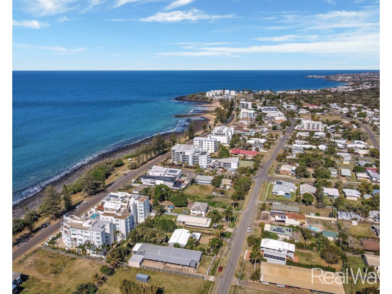 2/50 See Street, Bargara QLD 4670