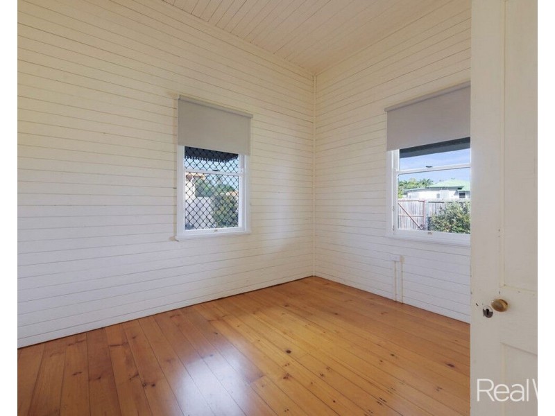 7 Brand Street, Walkervale QLD 4670