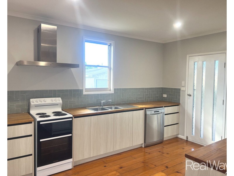 7 Brand Street, Walkervale QLD 4670
