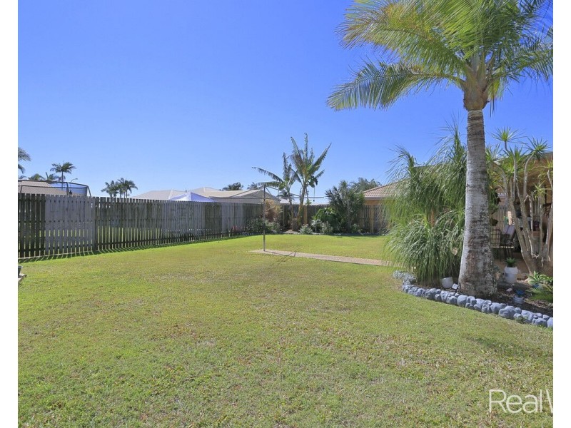 5 Hitchcock Crt, Kepnock QLD 4670