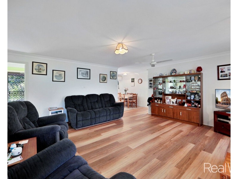 14 Wonderland Avenue, Branyan QLD 4670