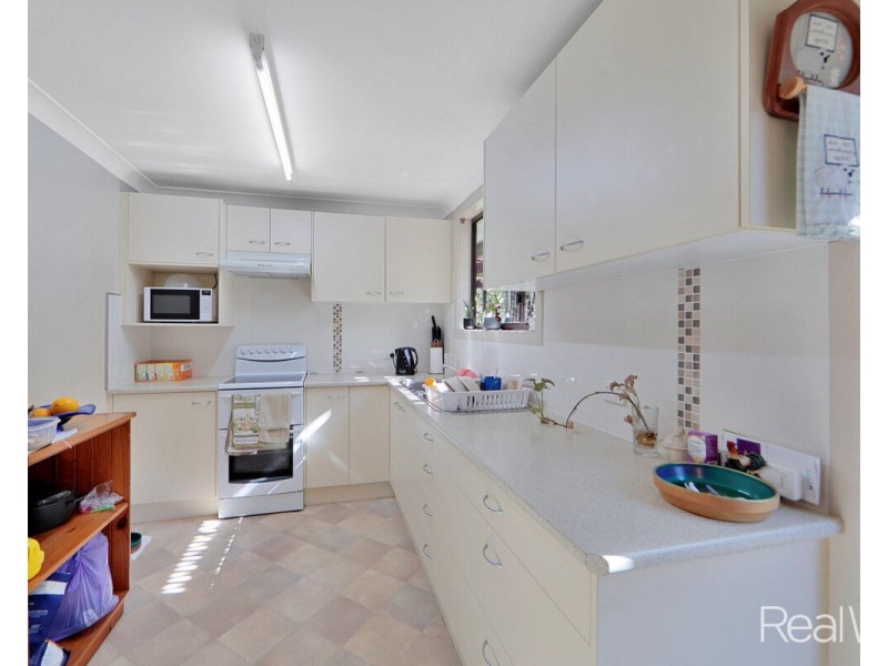 14 Wonderland Avenue, Branyan QLD 4670