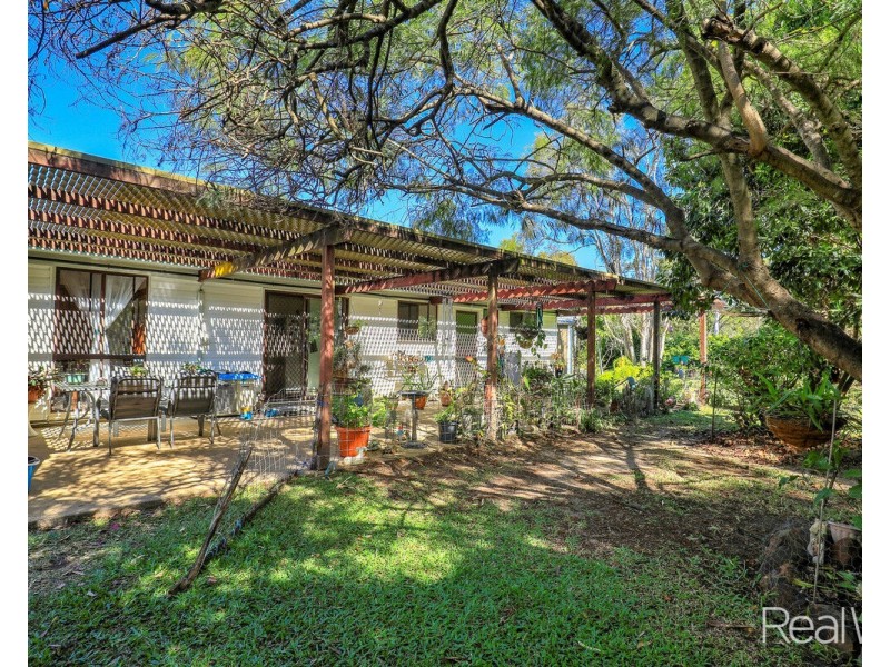 14 Wonderland Avenue, Branyan QLD 4670