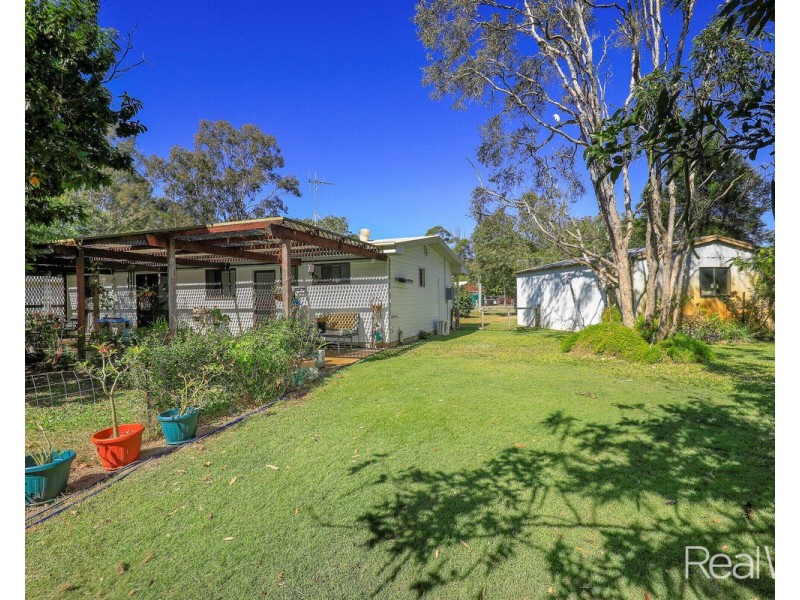 14 Wonderland Avenue, Branyan QLD 4670