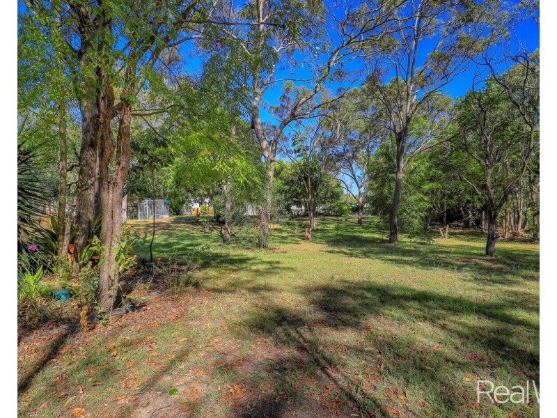 14 Wonderland Avenue, Branyan QLD 4670