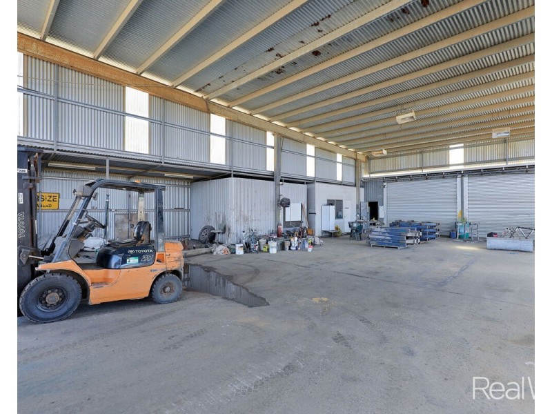 675 Clayton Road, Alloway QLD 4670