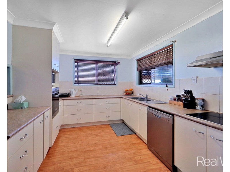 675 Clayton Road, Alloway QLD 4670