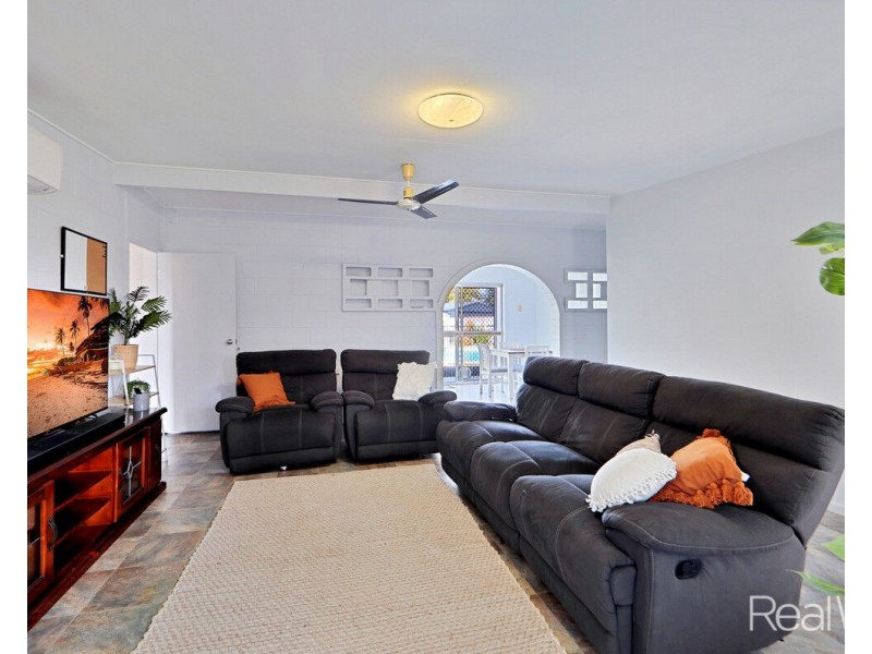 15 Eastgate Street, Bundaberg East QLD 4670