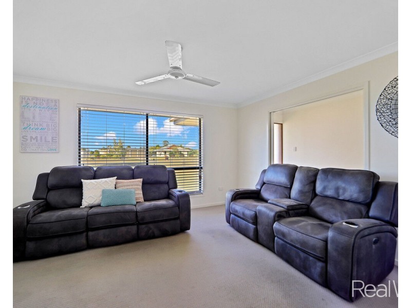 65 Parklands Drive, Branyan QLD 4670