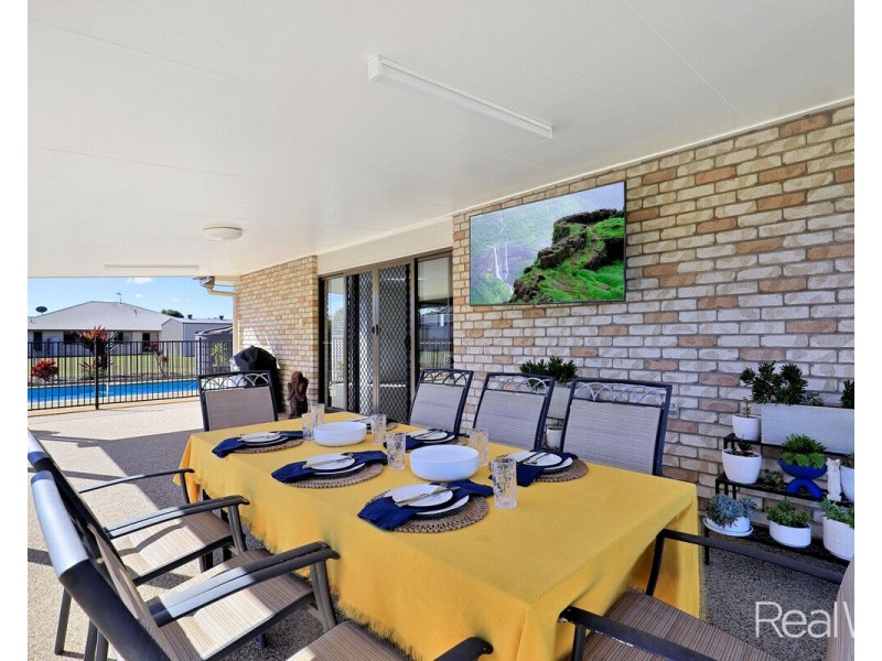 65 Parklands Drive, Branyan QLD 4670