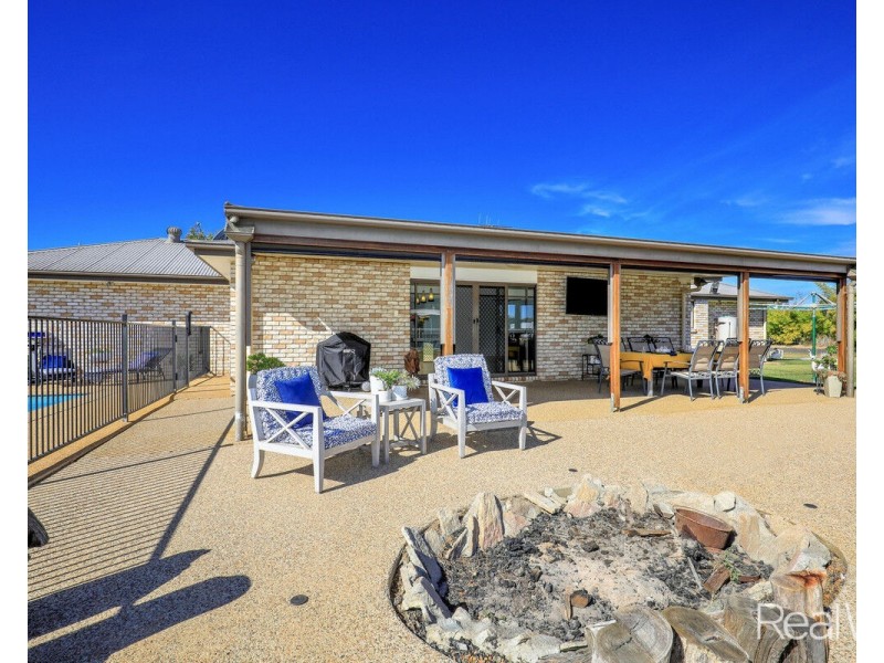 65 Parklands Drive, Branyan QLD 4670