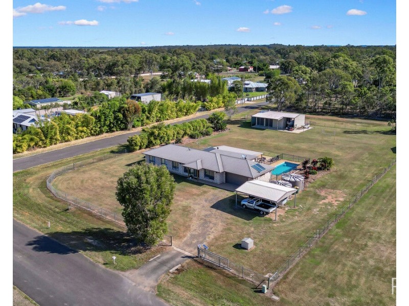 65 Parklands Drive, Branyan QLD 4670