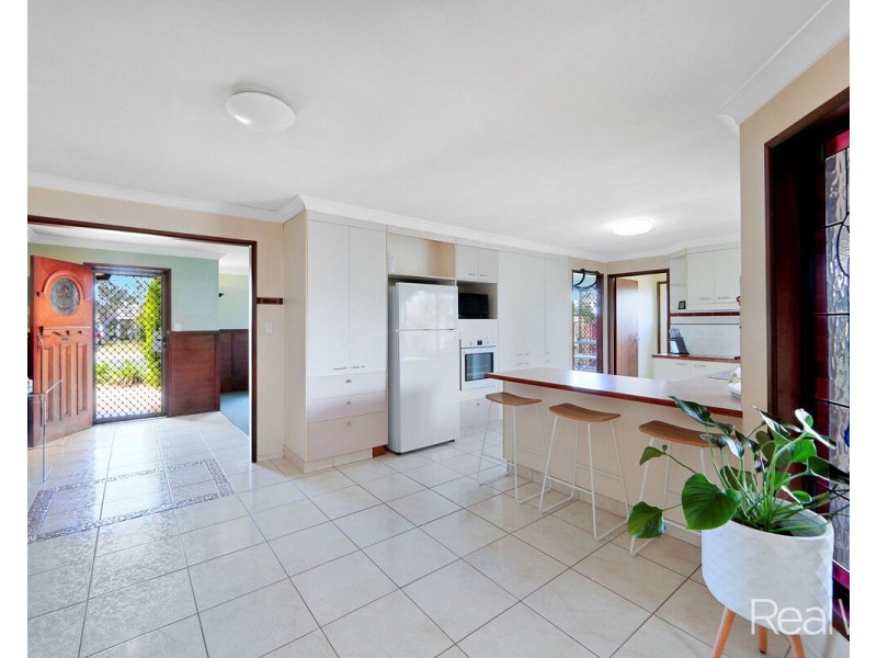 16 Leivesley Street, Bundaberg East QLD 4670