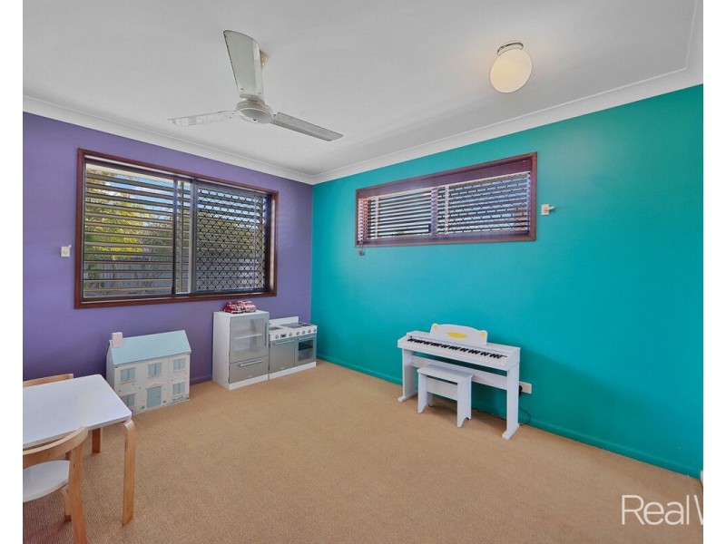 16 Leivesley Street, Bundaberg East QLD 4670