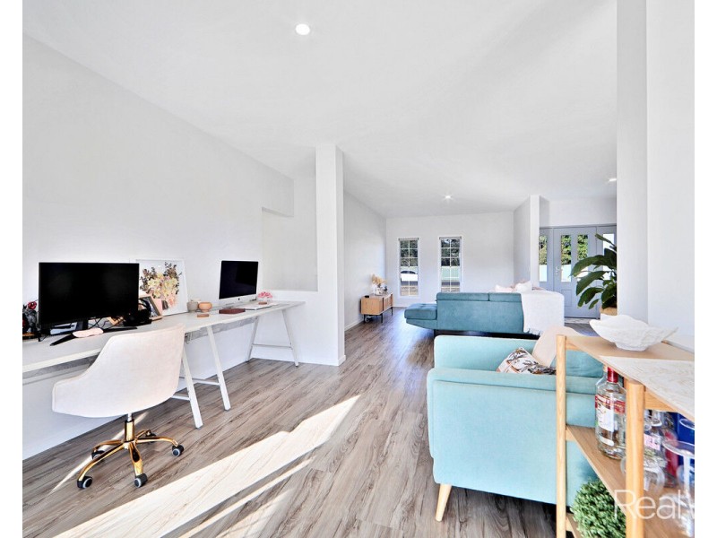 49 Workmans Road, Sharon QLD 4670