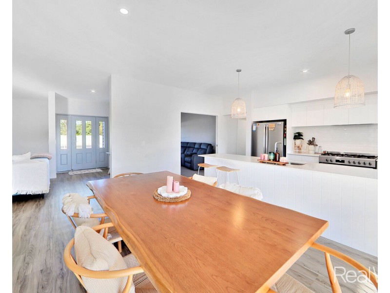 49 Workmans Road, Sharon QLD 4670