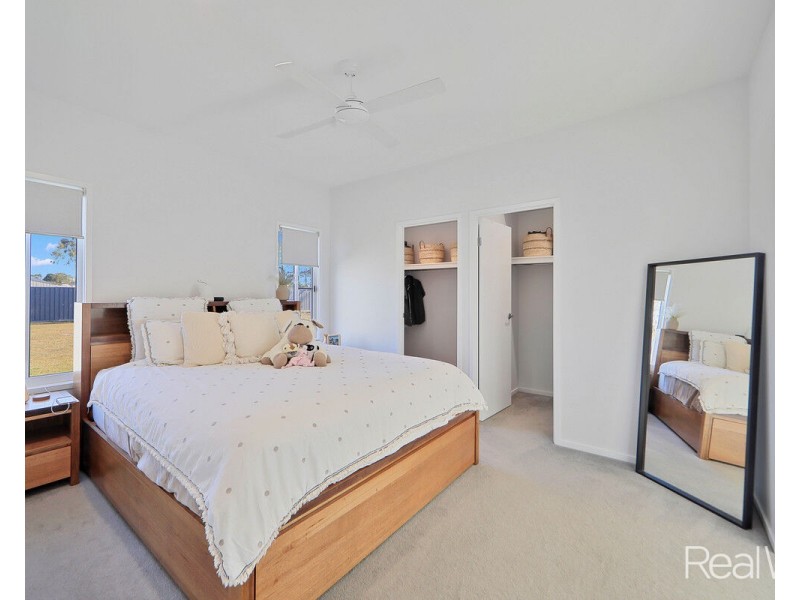 49 Workmans Road, Sharon QLD 4670