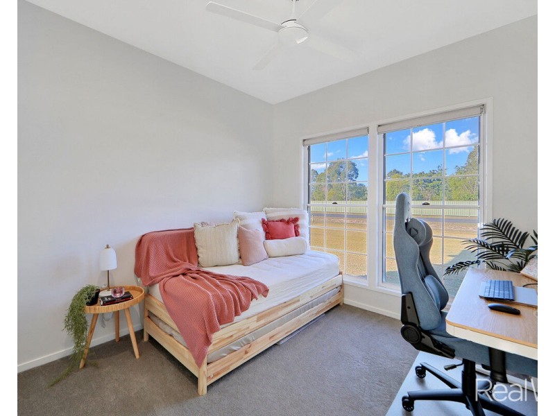 49 Workmans Road, Sharon QLD 4670