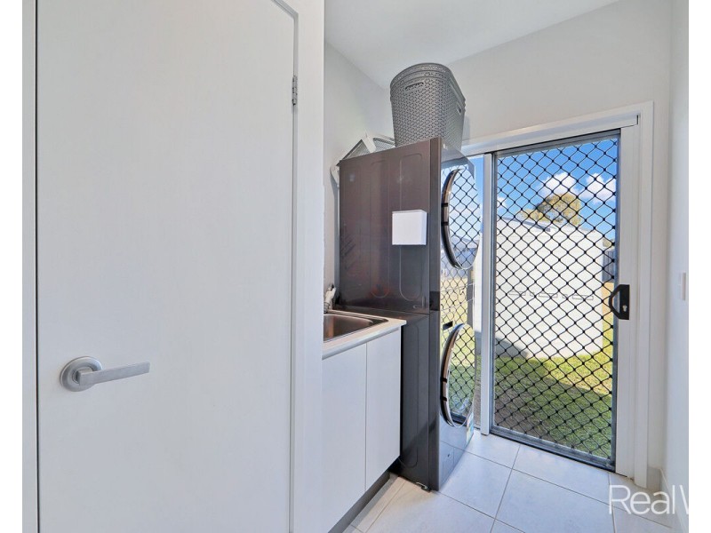 49 Workmans Road, Sharon QLD 4670