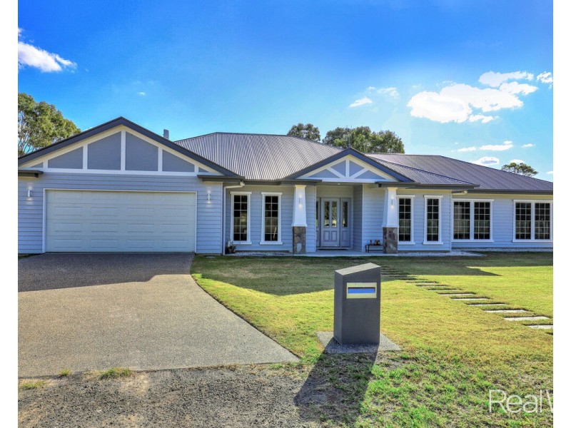 49 Workmans Road, Sharon QLD 4670