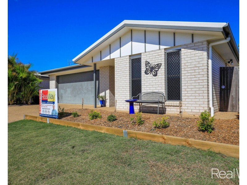 2/1 Alison Drive, Kalkie QLD 4670