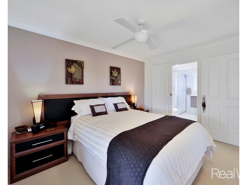 33 Maike Street, Kalkie QLD 4670